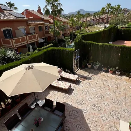 4 Bedroom Townhouse Near The Beach Holiday home Estepona